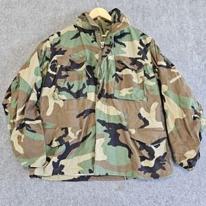 M-65 Coat Cold Weather Field Jacket Camo 8415-01-099-7834 Size Medium Short